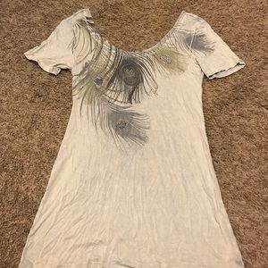 Peacock feather decoration, cowl back top.